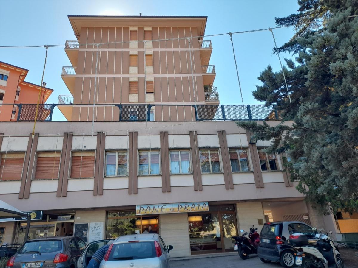 Apartmán Dreamhouse LʼAquila Exteriér fotografie
